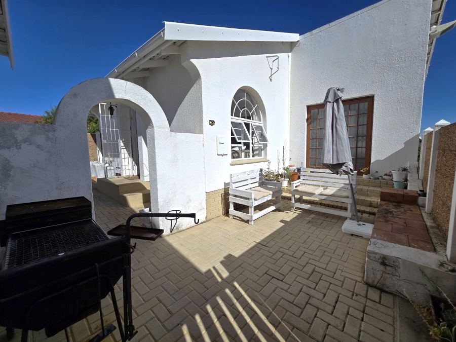 2 Bedroom Property for Sale in Aston Bay Eastern Cape